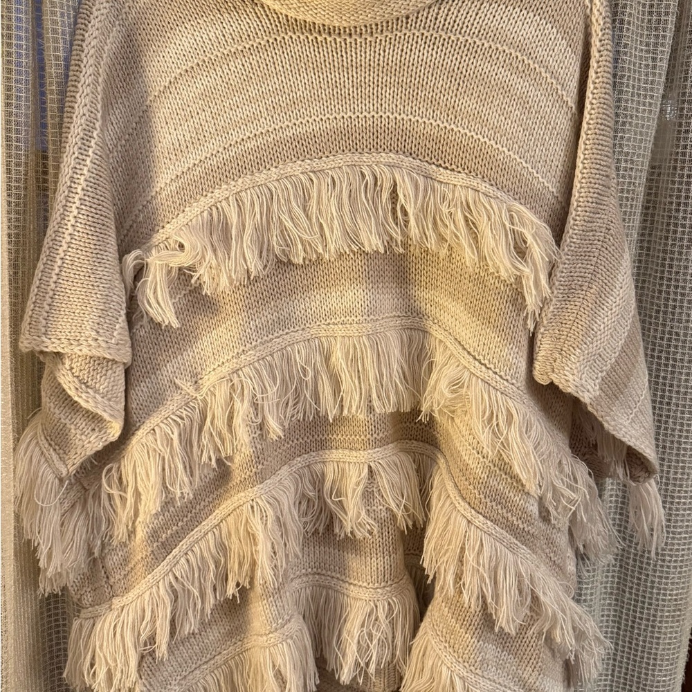 NY&C Fringed Knit Sweater - Cream